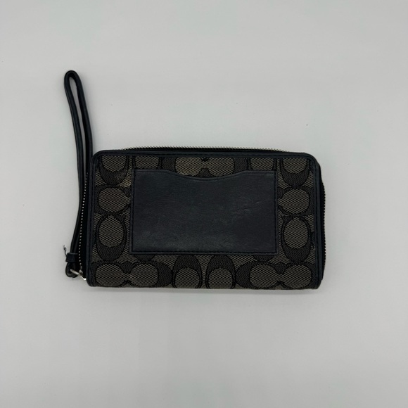 Coach Black and Gray Key Card Holder - Picture 2 of 6